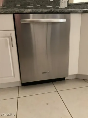 a close up view of a microwave