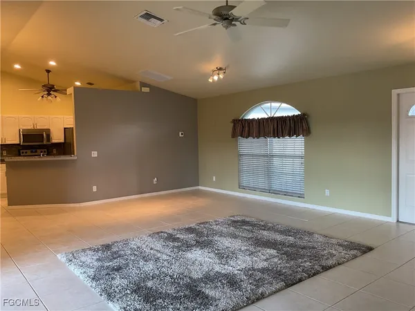 $2,400 | 3920 Southeast 2nd Place, Cape Coral, FL 33904