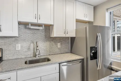 $225,000 | 8300 Boulevard East, Unit 4D, North Bergen, NJ 07047