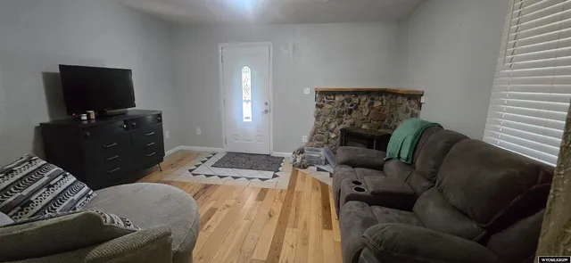 $199,000 | 823 Fremont Street, Thermopolis, WY 82443