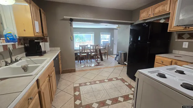 $199,000 | 823 Fremont Street, Thermopolis, WY 82443