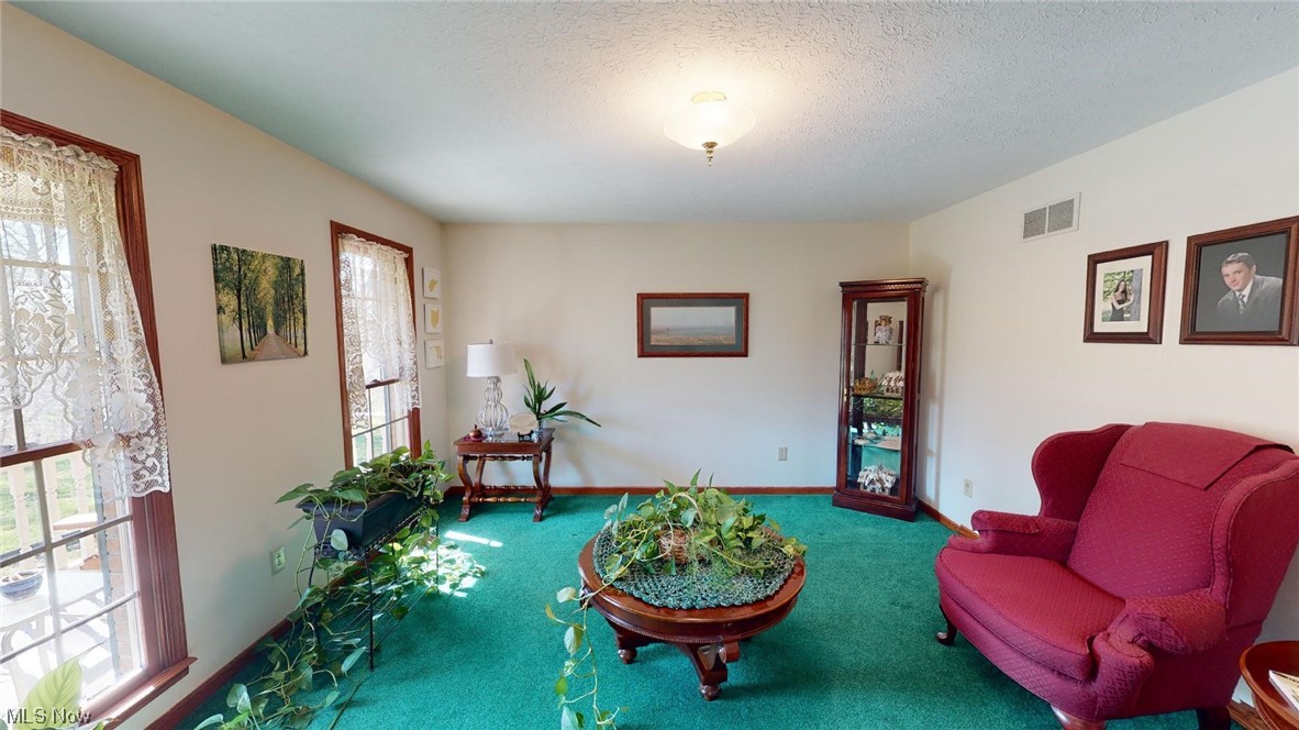73 Dover Road Washington, WV 26181 - Photo 7 of 35