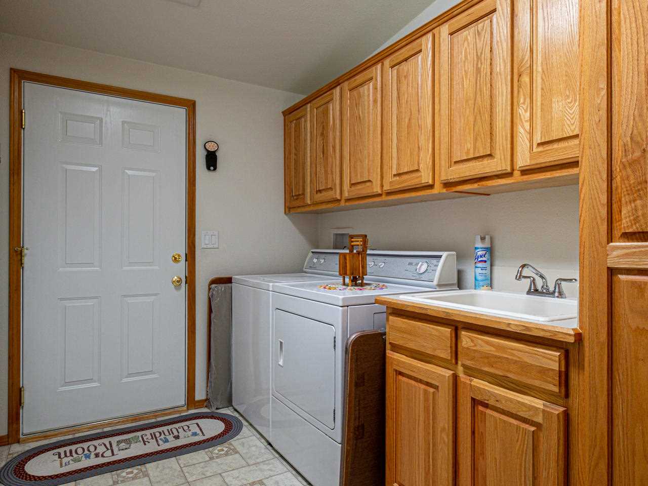 32012 North Cedar Road Deer Park, WA 99006 - Photo 12 of 20 Gallery Image 12