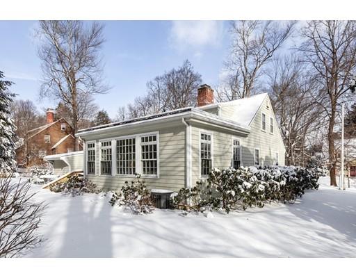 15 Standish Road Wellesley, MA 02481 - Photo 12 of 13 Gallery Image 12