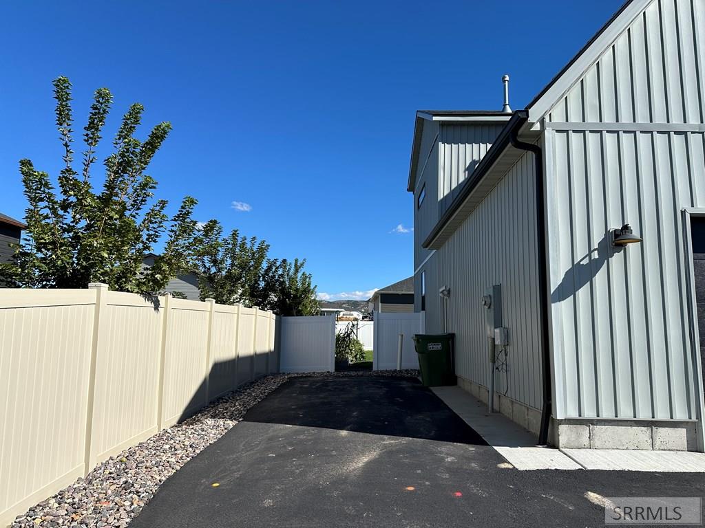 733 Rustic Road Pocatello, ID 83201 - Photo 29 of 30