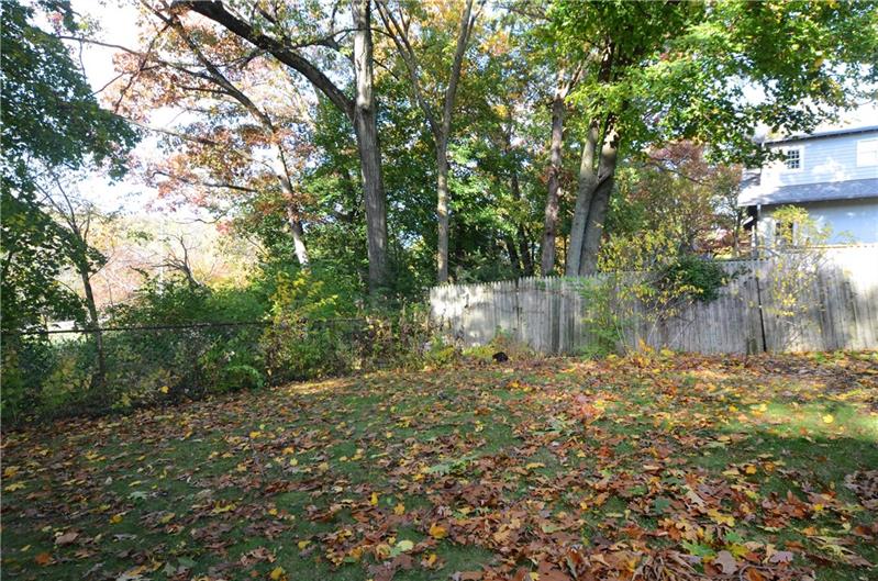 103 Park Road Carnegie, PA 15106 - Photo 22 of 23 Gallery Image 22