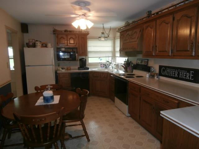204 North Edgewood Road Mount Vernon, OH 43050 - Photo 4 of 48