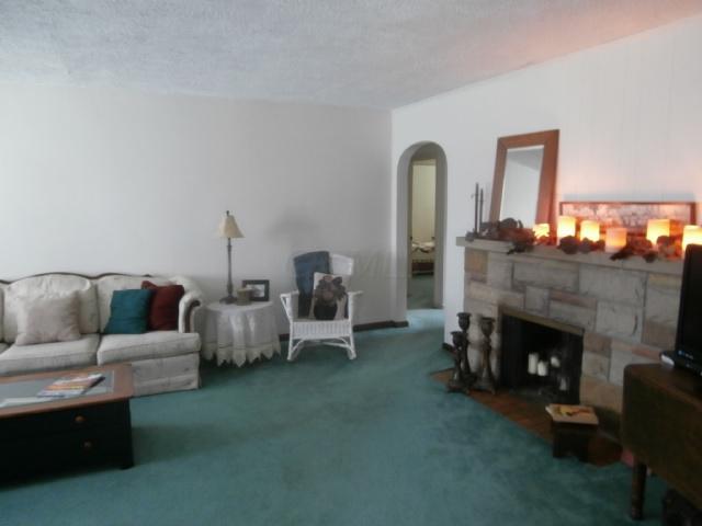 204 North Edgewood Road Mount Vernon, OH 43050 - Photo 8 of 48