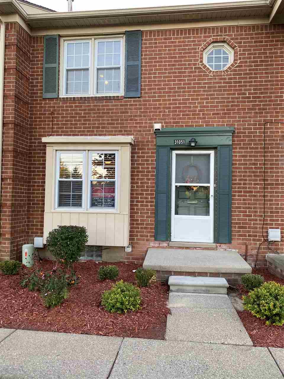 31051 Hoover Road Warren, MI 48093 - Photo 2 of 29