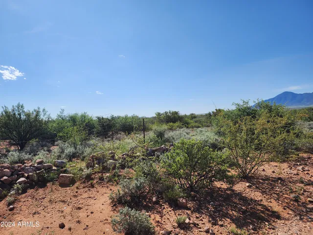 $36,000 | Lot 4 East Willys Run Road, Bisbee, AZ 85603