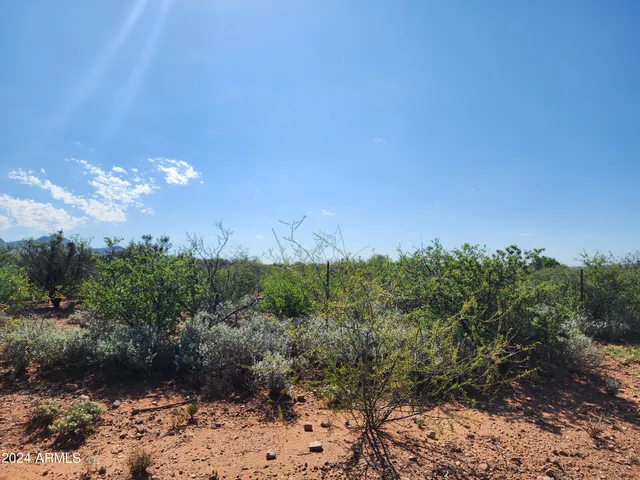 $36,000 | Lot 4 East Willys Run Road, Bisbee, AZ 85603