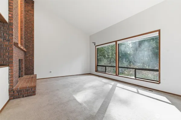 $3,700 | 6980 Northeast Dolphin Drive, Bainbridge Island, WA 98110