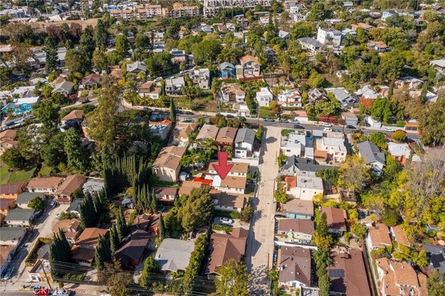 $950,000 | 1616 Armitage Street, Los Angeles, CA 90026