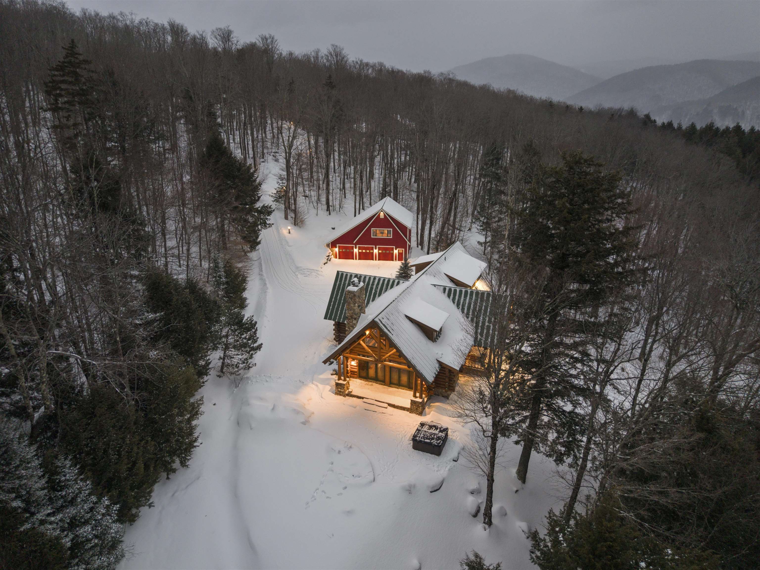 695 Tanglewood Drive Killington, VT 05751 - Photo 5 of 48 Gallery Image 5