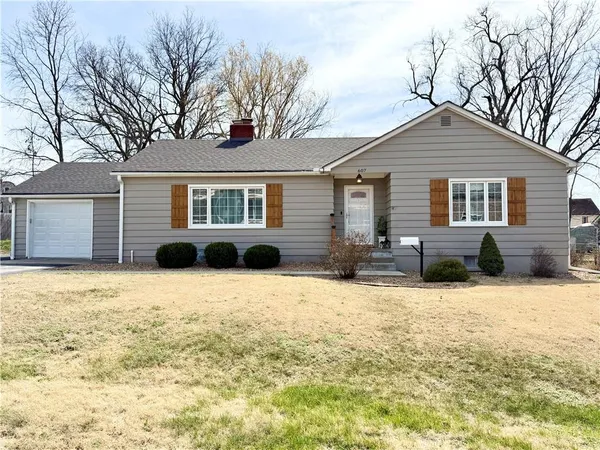 $229,000 | 607 West Dakota Street, Butler, MO 64730