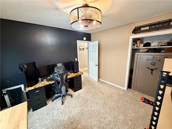 $229,000 | 607 West Dakota Street, Butler, MO 64730