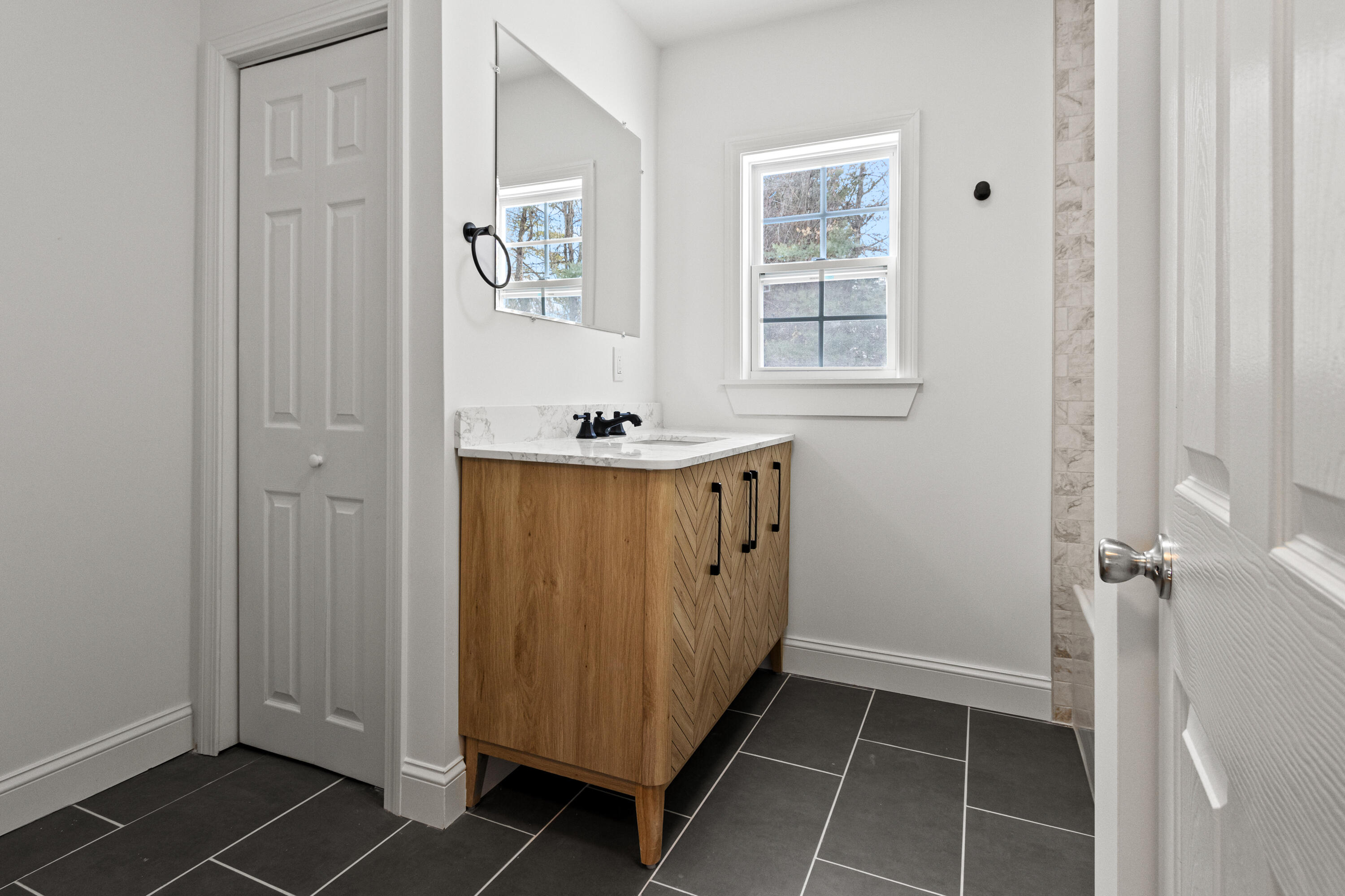 4 Blueberry Avenue Saco, ME 04072 - Photo 25 of 68 20251231JH-71024