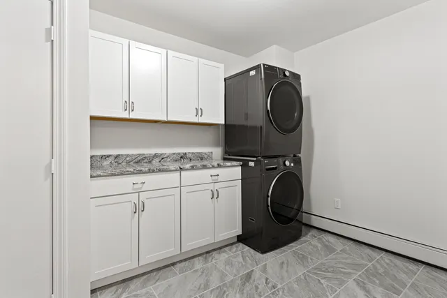 $585,000 | 4 Blueberry Avenue, Saco, ME 04072