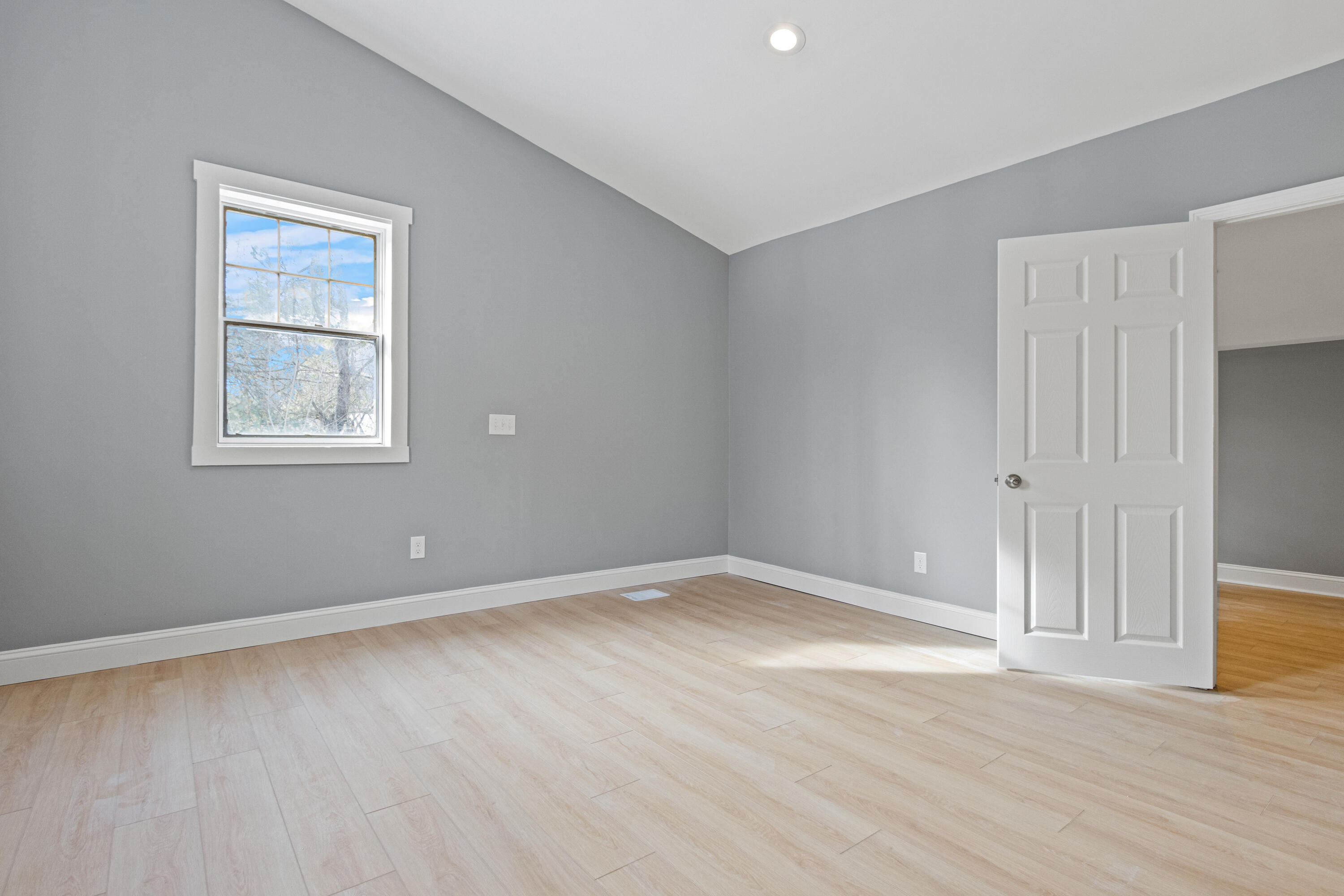 4 Blueberry Avenue Saco, ME 04072 - Photo 52 of 68 20251231JH-71050