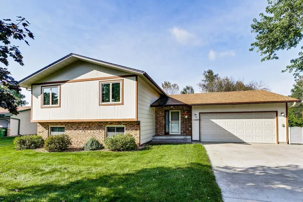 $350,000 | 11600 Monroe Street Northeast, Blaine, MN 55434