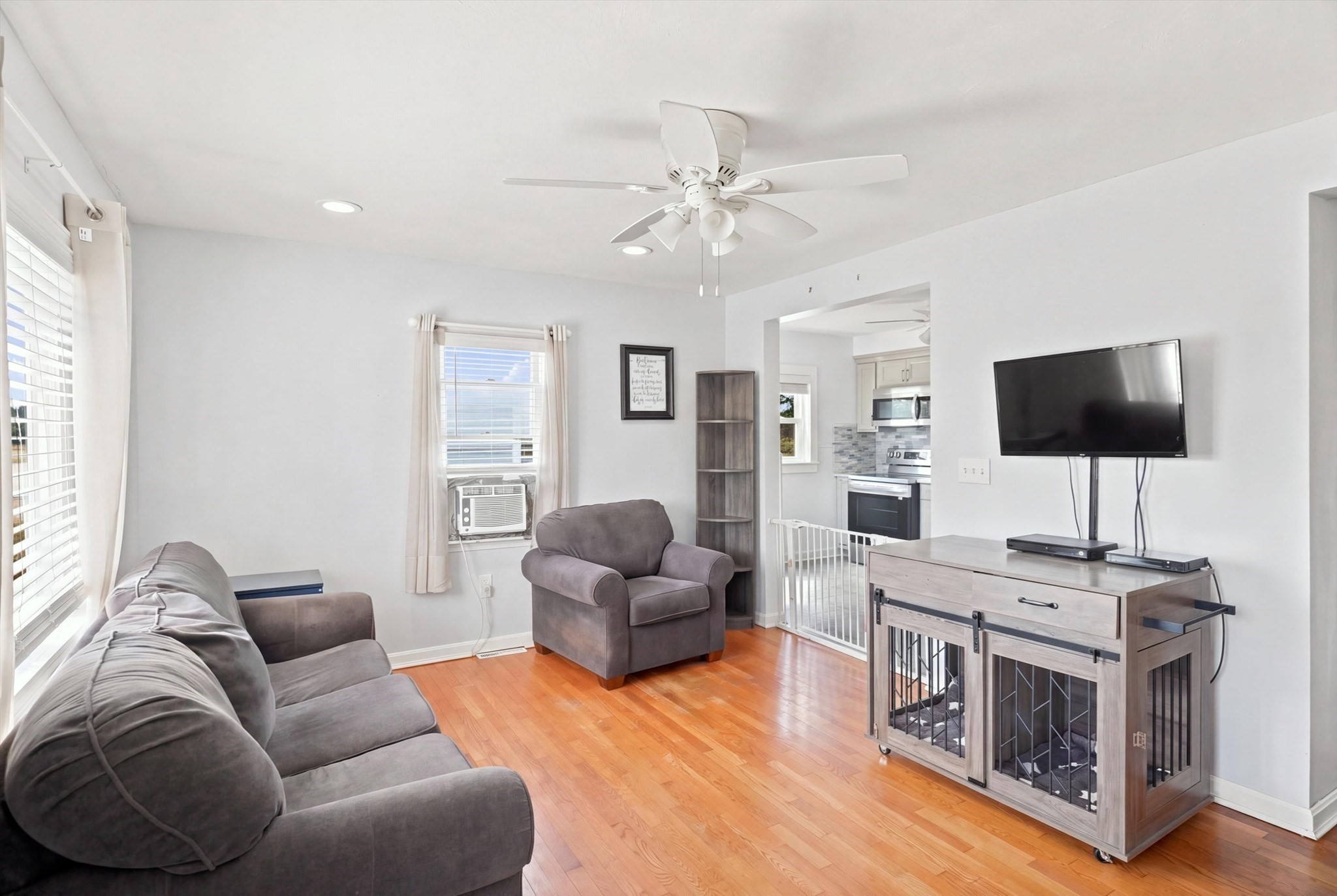 166 Sandwich Road Wareham, MA 02571 - Photo 6 of 33 Gallery Image 6