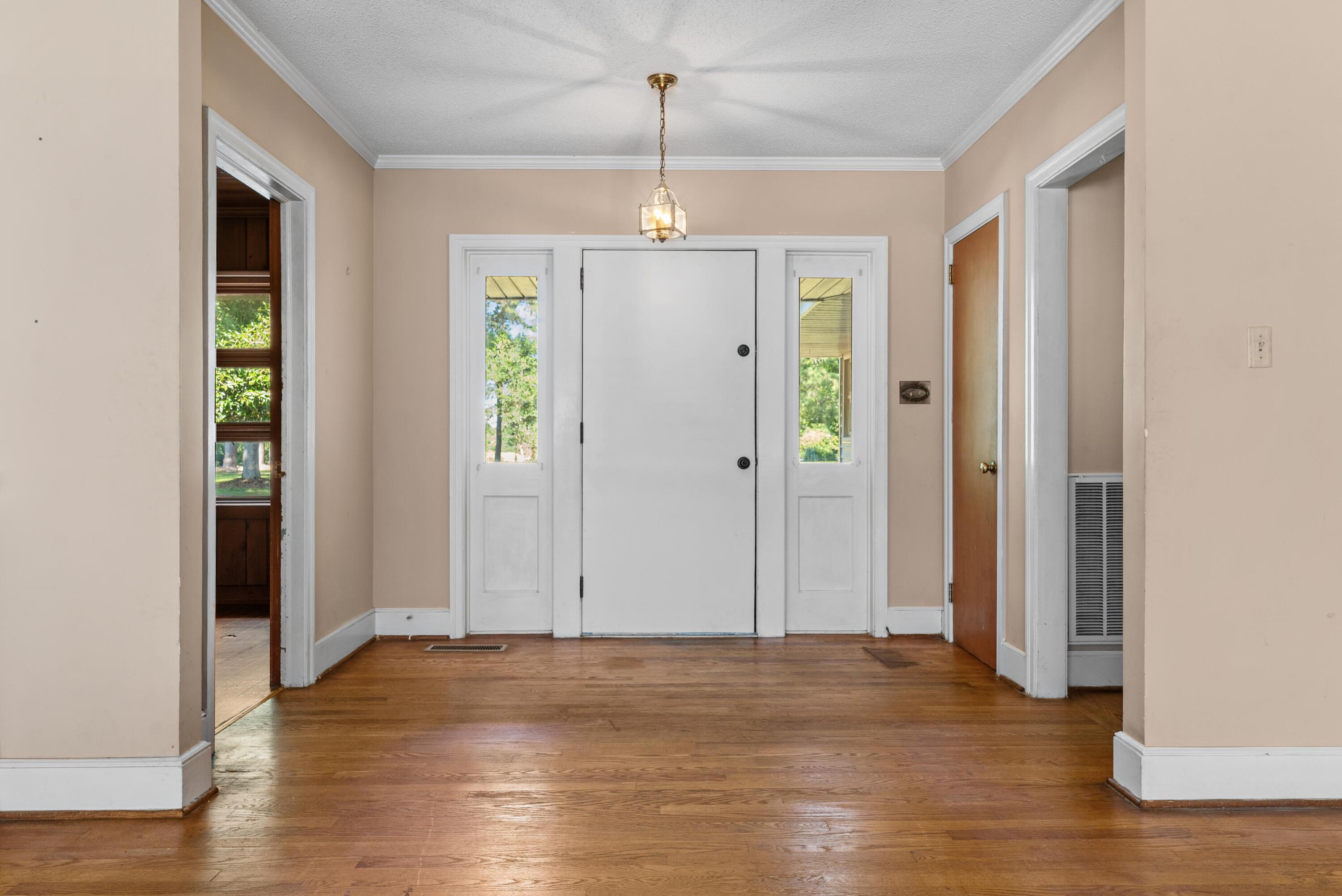 3022 Cordova Road Cordova, SC 29039 - Photo 6 of 35 DSC03024