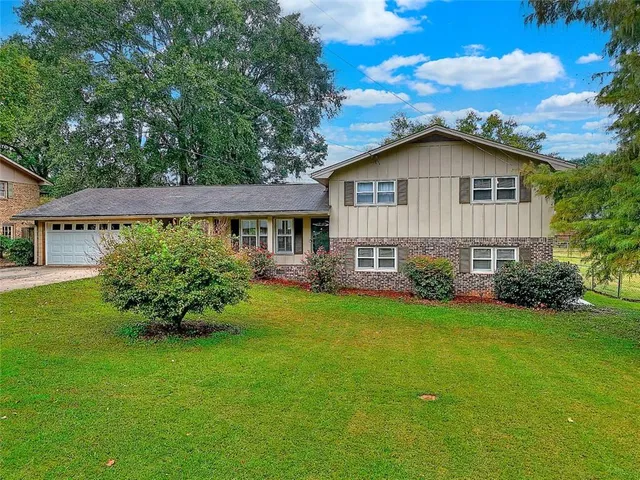 $415,000 | 5145 Apollo Lane Southwest, Lilburn, GA 30047