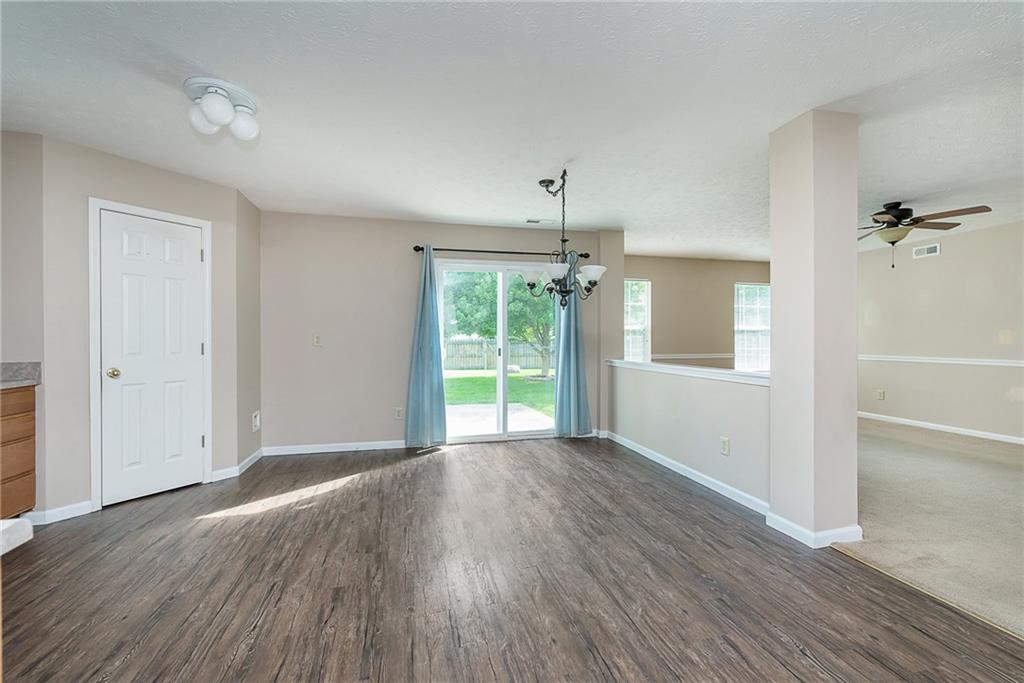 5638 Decatur Ridge Drive Indianapolis, IN 46221 - Photo 8 of 28