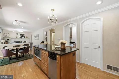$749,000 | 1332 Winding Waye Lane, Silver Spring, MD 20902