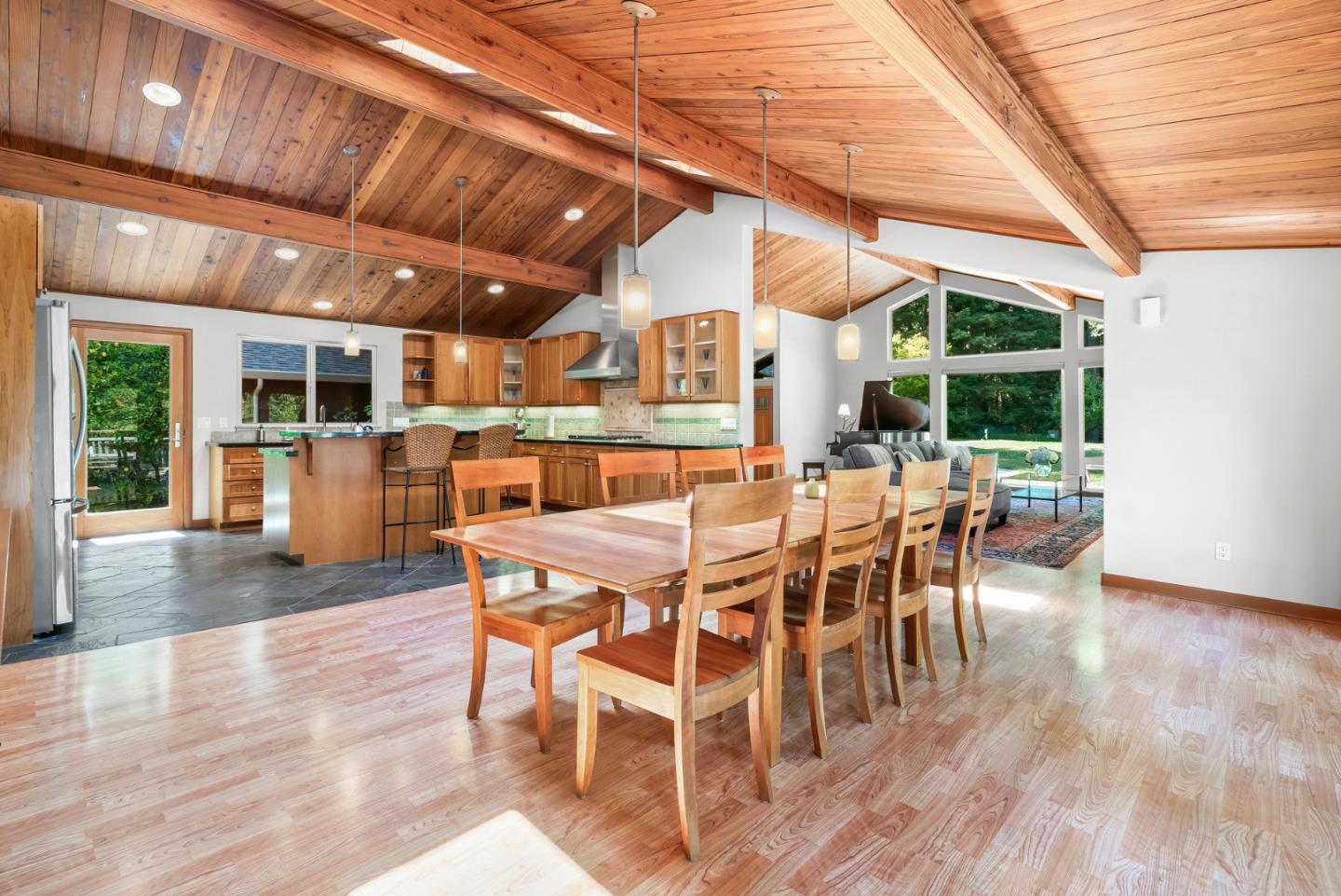 111 Carter Road Santa Cruz, CA 95060 - Photo 15 of 64