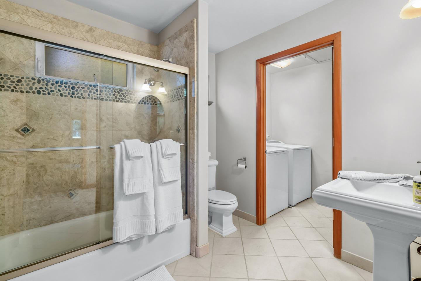 111 Carter Road Santa Cruz, CA 95060 - Photo 31 of 64 a bathroom with a sink and a mirror