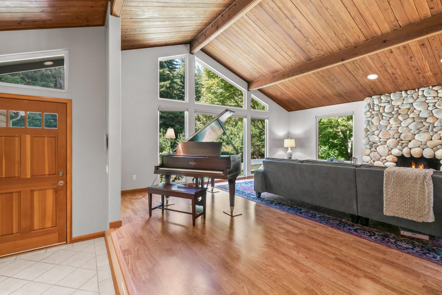 111 Carter Road Santa Cruz, CA 95060 - Photo 9 of 64