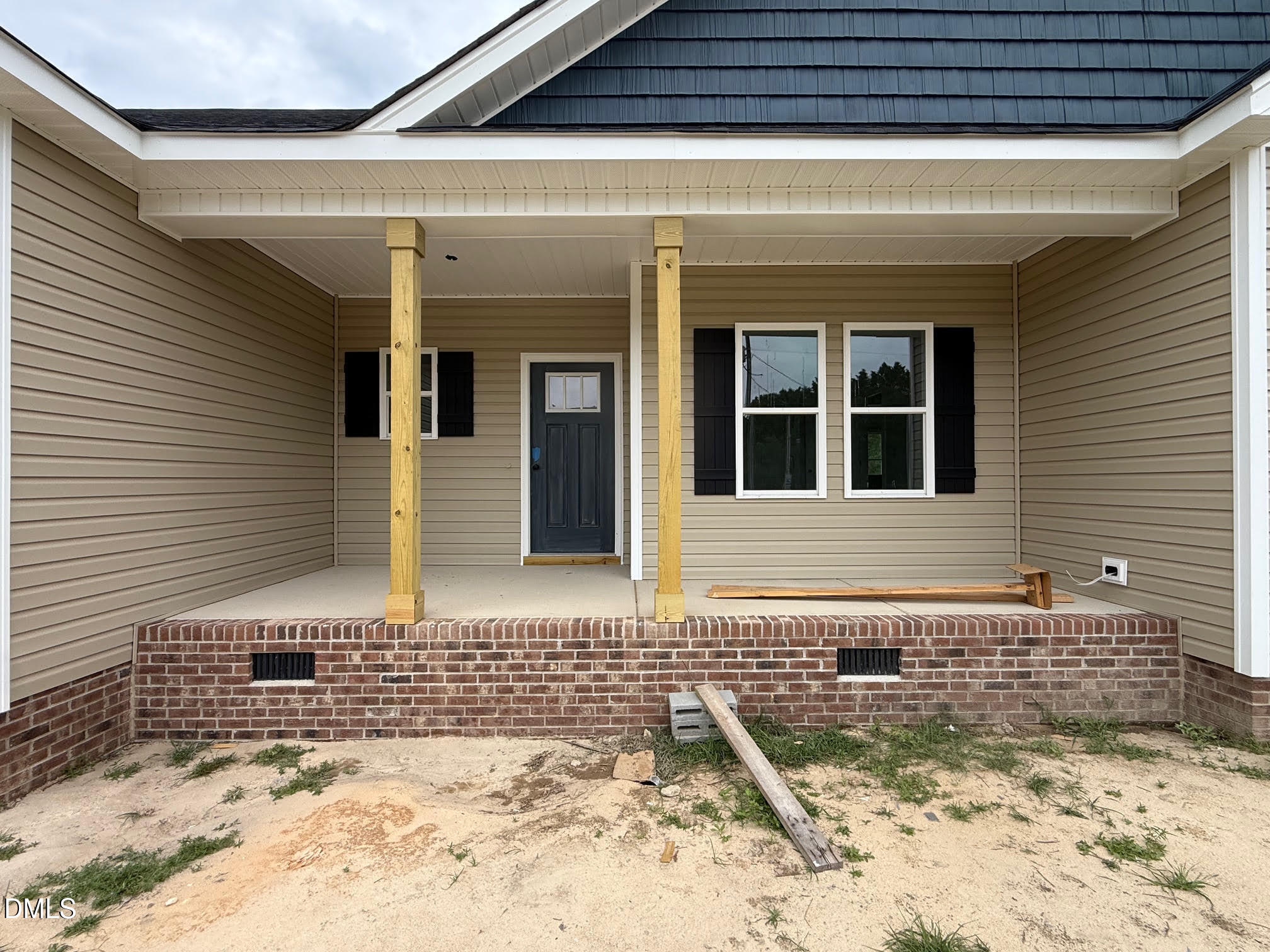 430 Chic Ennis Road Benson, NC 27504 - Photo 4 of 24 Covered Front Porch