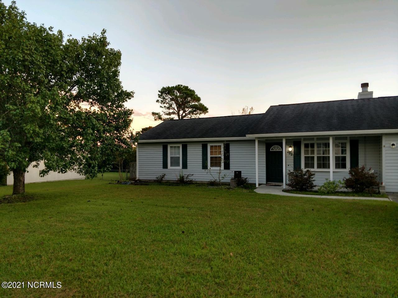 202 Parnell Road Hubert, NC 28539 - Photo 1 of 20 Main