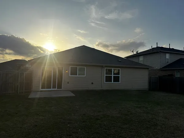 $1,545 | 1409 Raven Drive South, Sherman, TX 75092