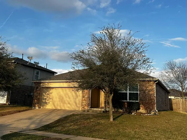 $1,545 | 1409 Raven Drive South, Sherman, TX 75092