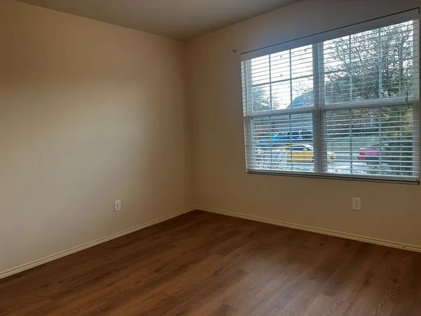 $1,545 | 1409 Raven Drive South, Sherman, TX 75092