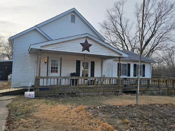 $109,900 | 38 Walnut Street, Montezuma, IN 47862