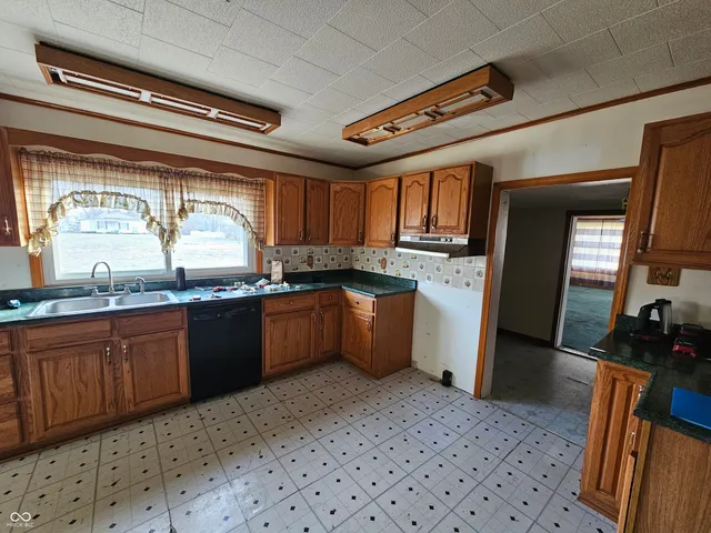 $120,000 | 38 Walnut Street, Montezuma, IN 47862