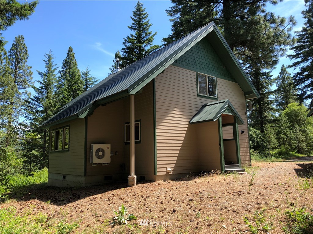 341 Teanaway Terrace Road Cle Elum, WA 98922 - Photo 2 of 22 Gallery Image 2