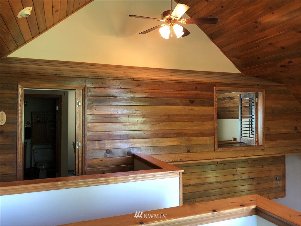 341 Teanaway Terrace Road Cle Elum, WA 98922 - Photo 13 of 22 Gallery Image 13