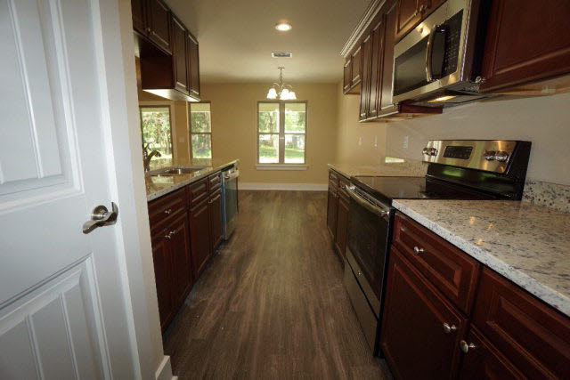 7655 Simmons Drive Foley, AL 36535 - Photo 5 of 11
