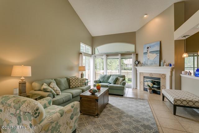 1527 Marsh Rabbit Way Fleming Island, FL 32003 - Photo 2 of 40 Living_Room