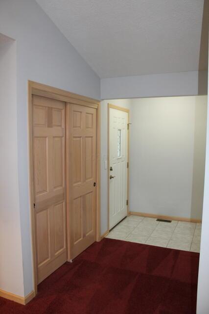 175 Hanover Court Delaware, OH 43015 - Photo 8 of 27 8