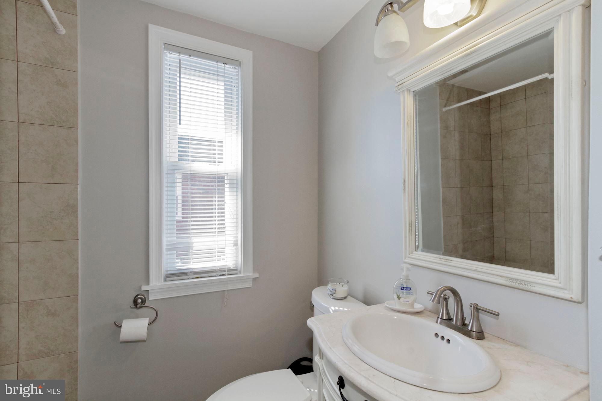 409 W Road Ridley Park, PA 19078 - Photo 17 of 21 Full Bath