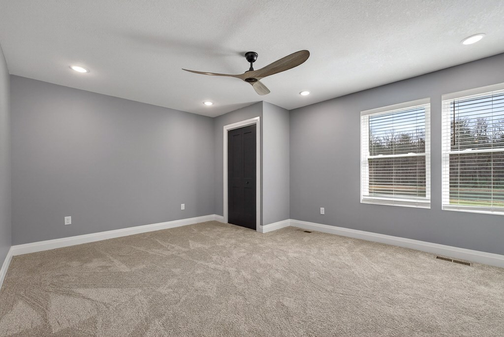 365 Spring Haven Lane Sparta, TN 38583 - Photo 27 of 60 a view of an empty room with a window