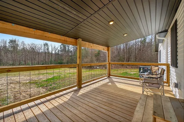 $649,900 | 365 Spring Haven Lane, Sparta, TN 38583