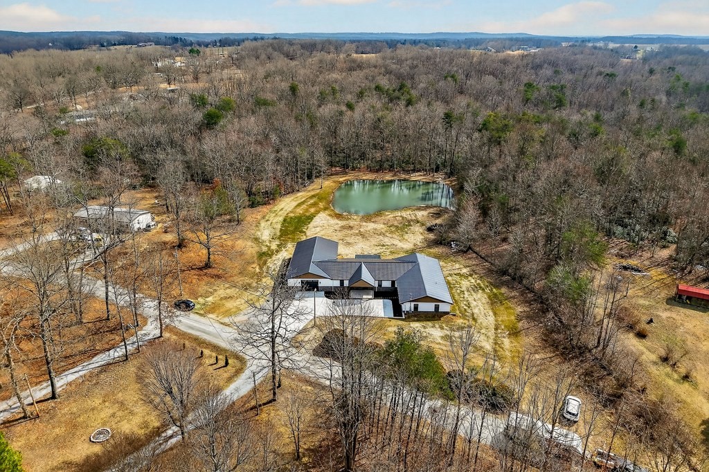 365 Spring Haven Lane Sparta, TN 38583 - Photo 6 of 60 a view of a swimming pool with a yard