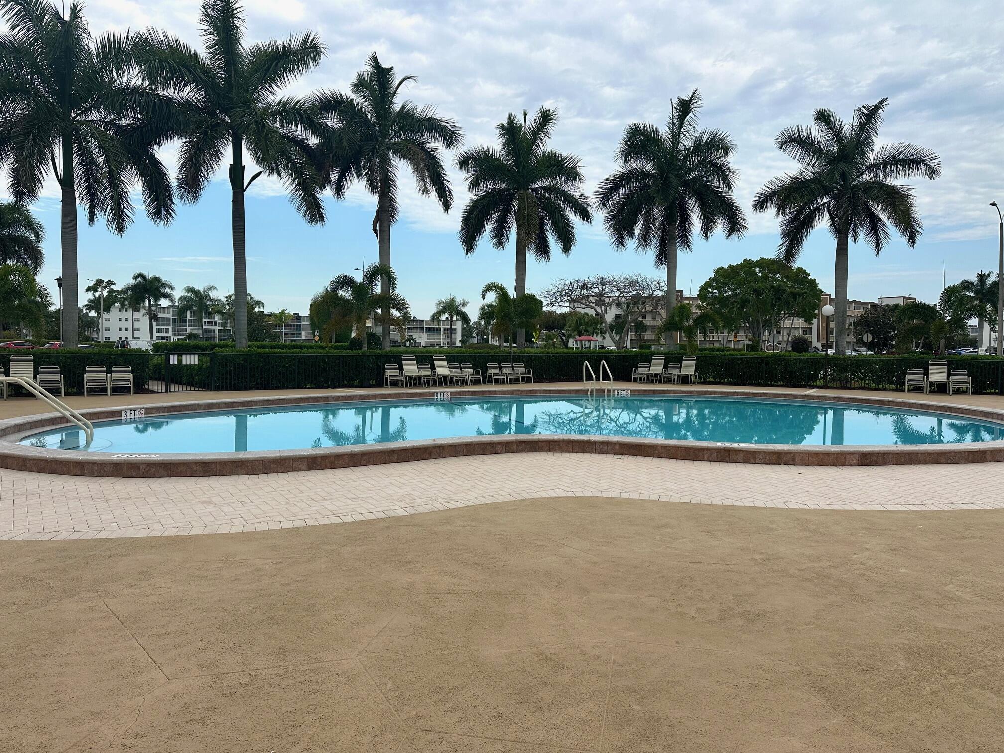 454 Fanshaw K Boca Raton, FL 33434 - Photo 3 of 30 Fanshaw Pool