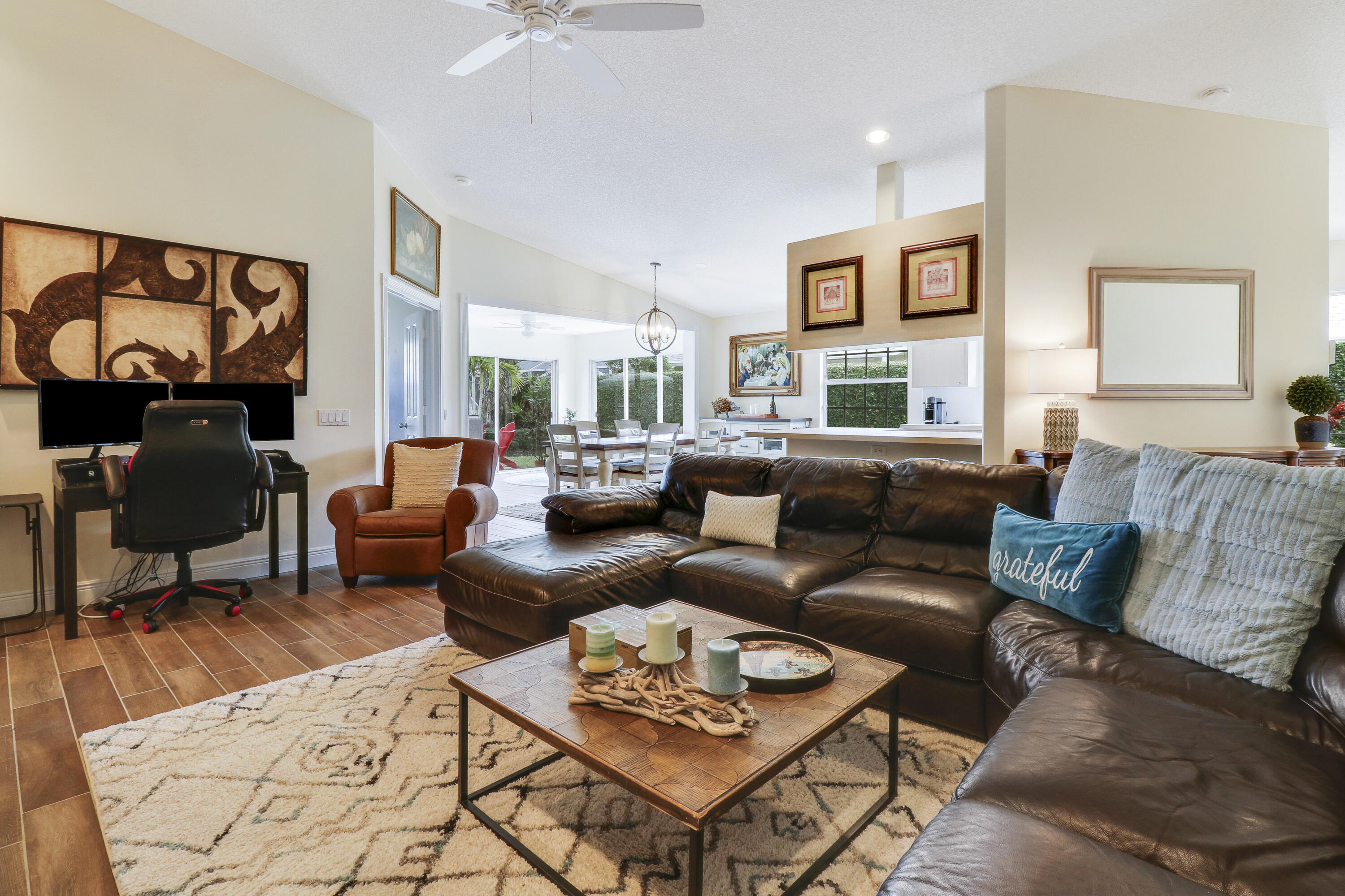 175 Brier Circle Jupiter, FL 33458 - Photo 17 of 39 Living Area